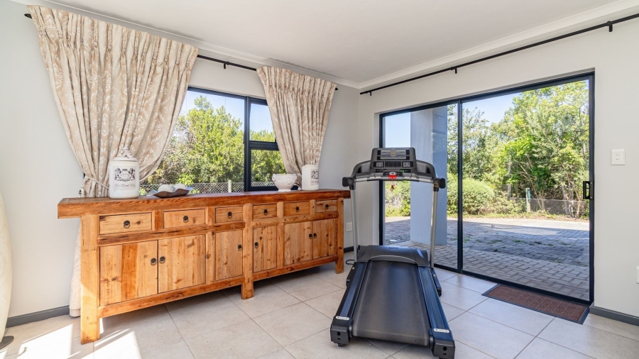 4 Bedroom Property for Sale in Kanonkop Western Cape